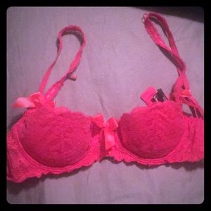 Pink lacy Victoria’s Secret balconet bra! 36B